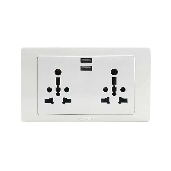 Twin Universal Socket with 2 USB